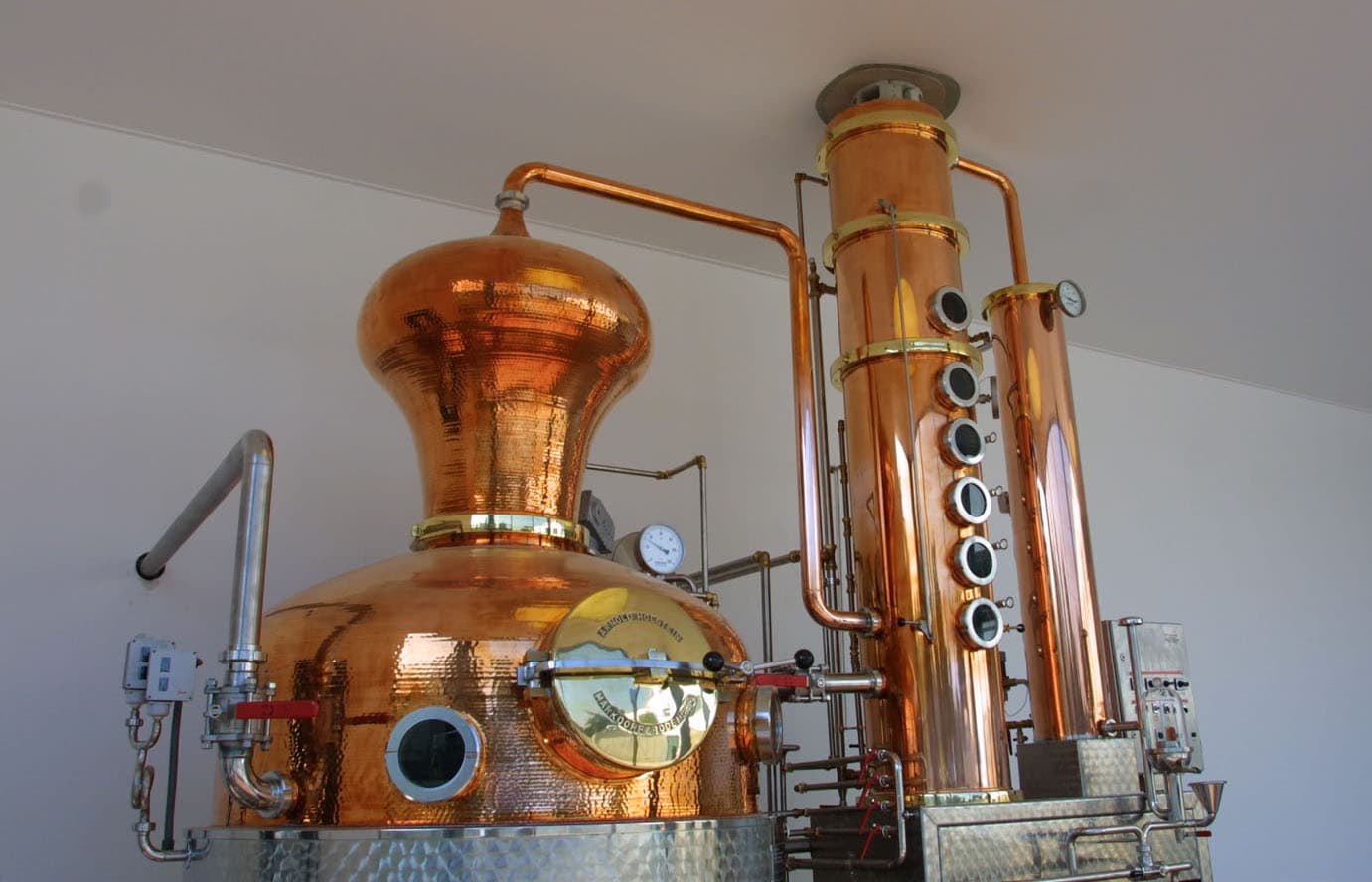 Перегонные кубы: полный путеводитель по выбору профессионального оборудования - 4