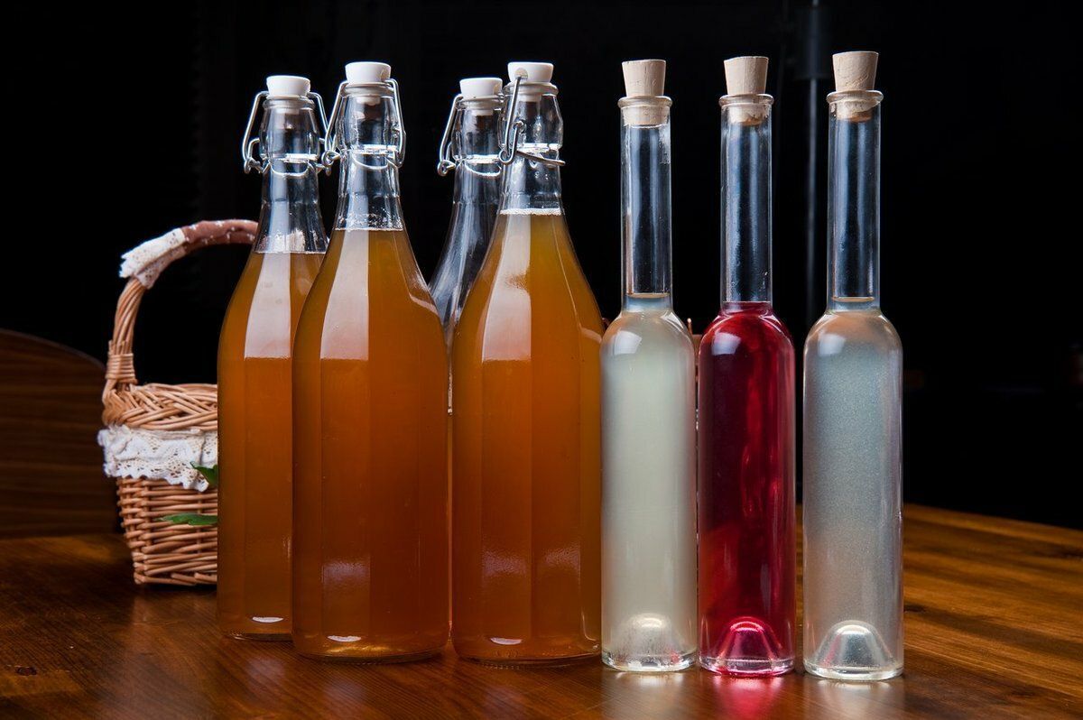 Секреты хранения самогона: от правильной тары до идеальных условий - 1